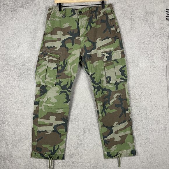 Nike SB Cargo Pants Mens 32 Woodland Camo Ripstop Drawstring Hem 883832-222 - Picture 1 of 16